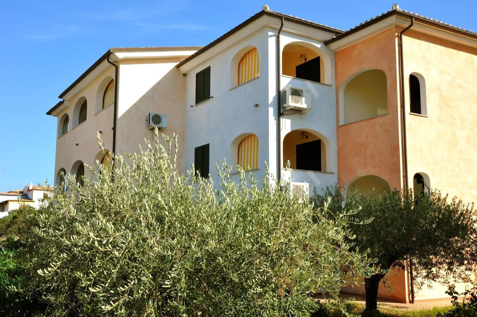 Residence Il Borgo Orosei Extérieur photo